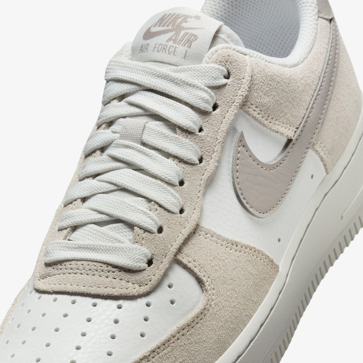 Nike Air Force 1 Kadın Beyaz Spor Ayakkabı