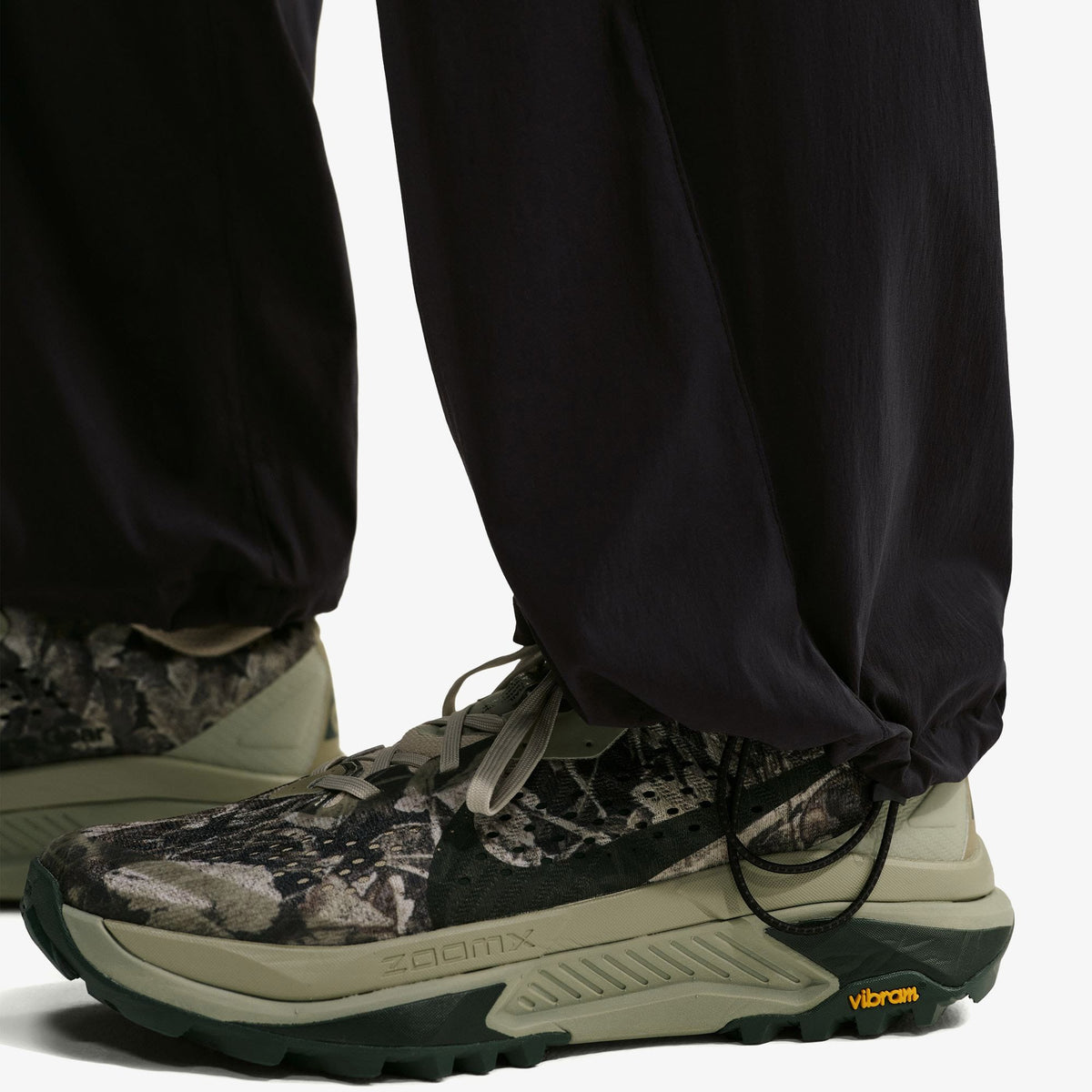 Nike Acg High Stakes Kadın Siyah Eşofman Altı