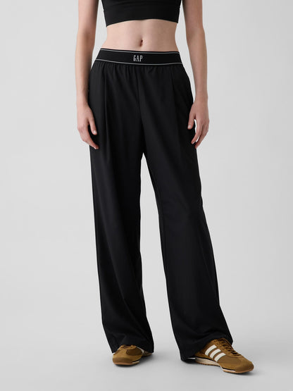 Siyah Gapfit Pileli Easy Logo Pantolon