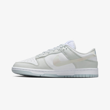 Nike Dunk Low Iridescent Kadın Gri Spor Ayakkabı