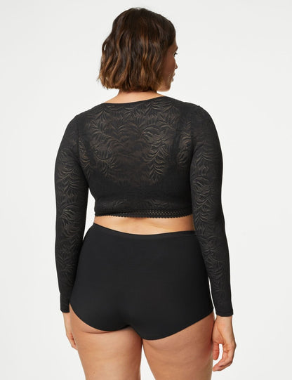 Flexifit™ Düşük Sıkılıkta Dantel Detaylı Bolero
