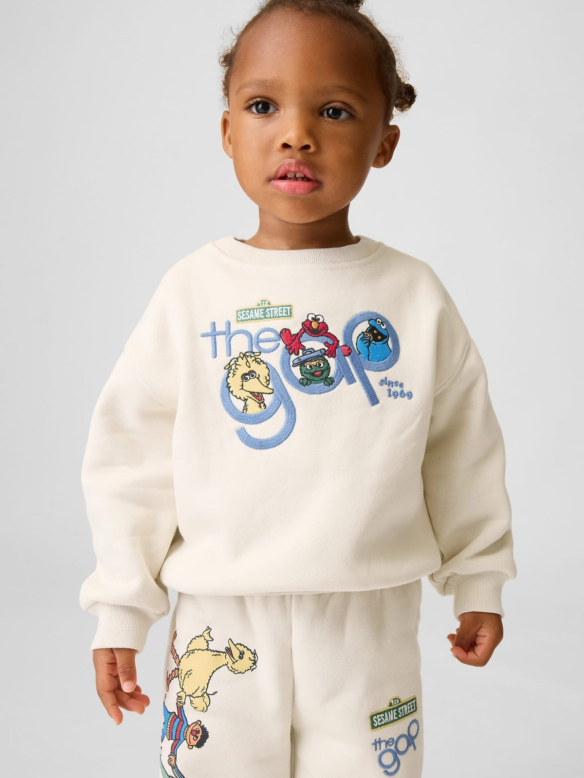 Kırık Beyaz Vintagesoft Sesame Street Sweatshirt
