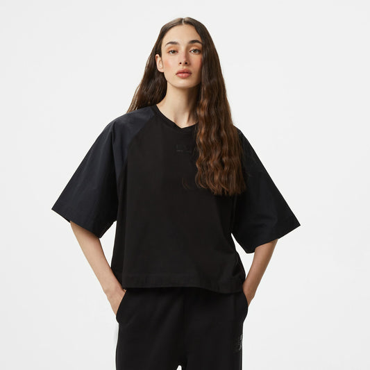 Emporio Armani Raglan Bloklu Kadın Siyah Crop T-shirt