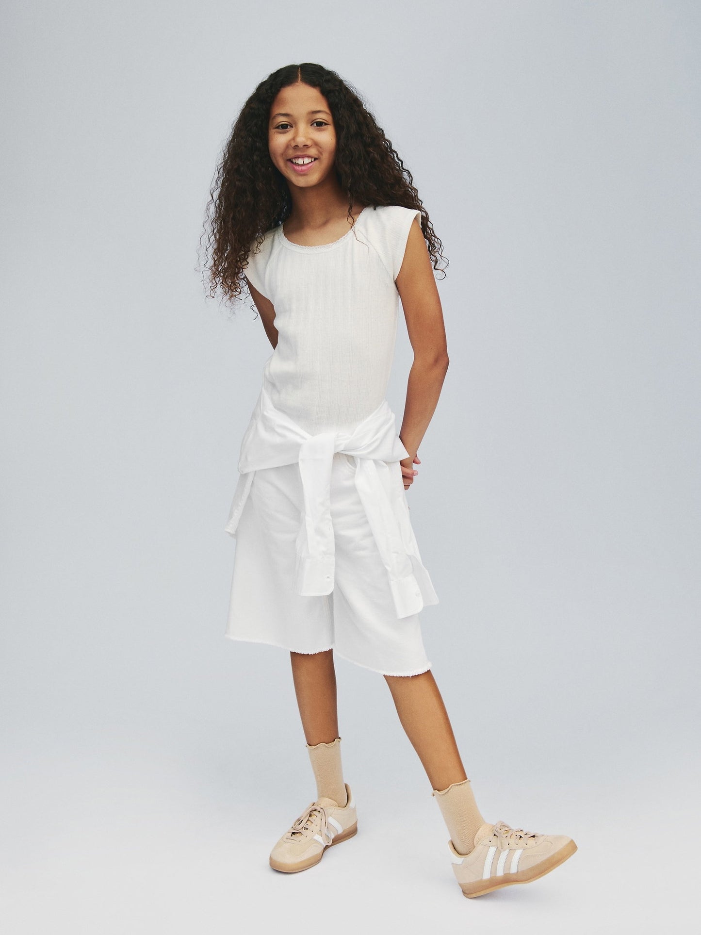 Kırık Beyaz Mid Rise Longline Denim Şort