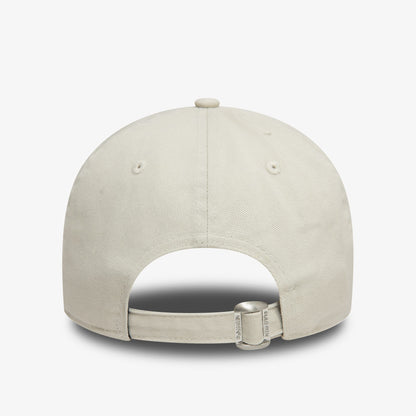 New Era 920 Duffy Duck Kadın Bej Şapka