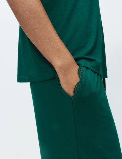 Dantel Detaylı Pijama Takımı