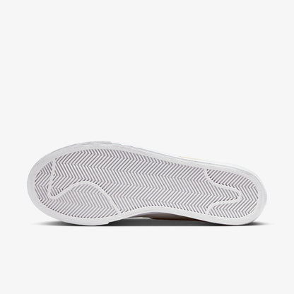 Nike Blazer Low Platform Kadın Krem Spor Ayakkabı