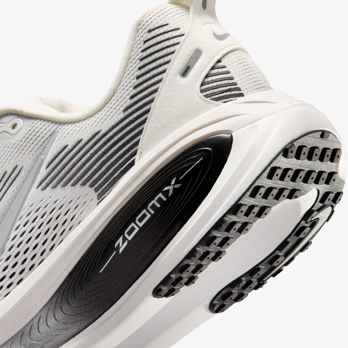 Nike Vomero 18 Rr Erkek Beyaz Koşu Ayakkabısı