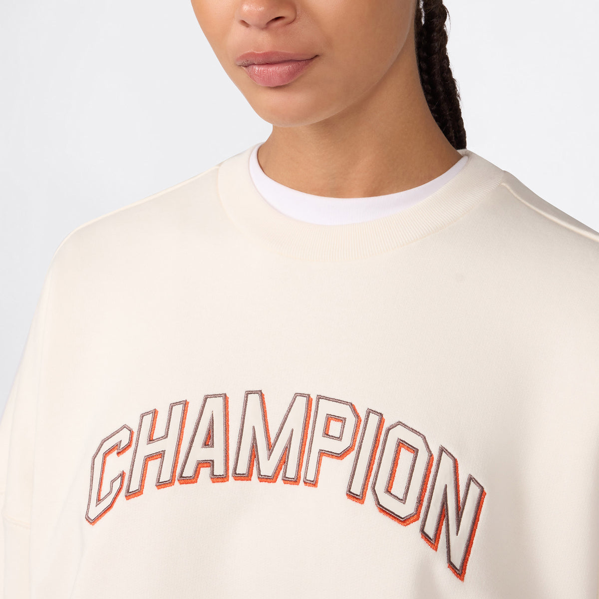 Champion Crewneck Kadın Krem Sweatshirt