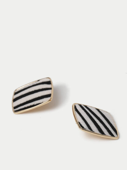 Zebra Desenli Küpe