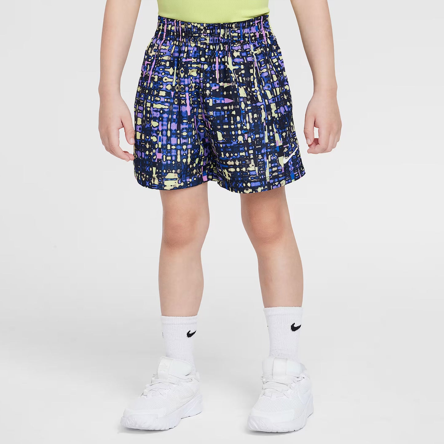 Nike Bold Move Dri Fit Çocuk Lacivert Şort