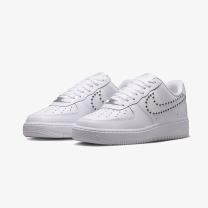 Nike Air Force 1 '07 Lv8 Kadın Beyaz Spor Ayakkabı