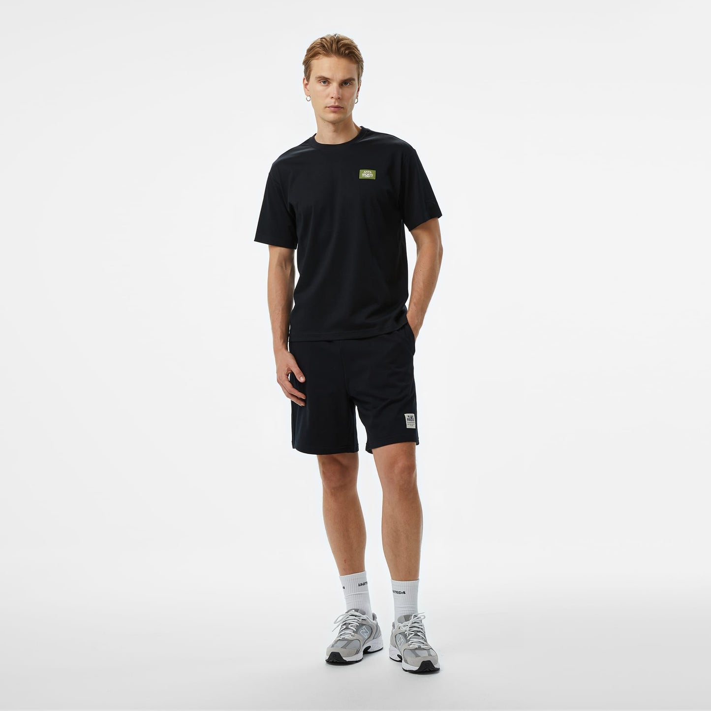 Anta Sports Erkek Siyah T-shirt