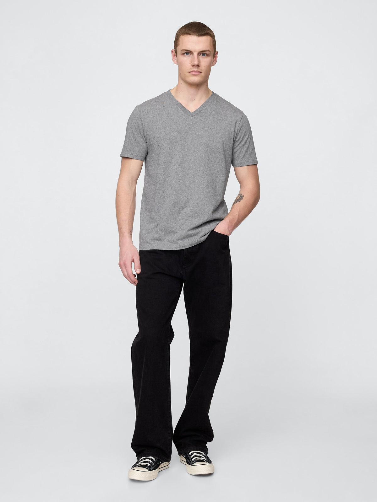 Lacivert Pamuklu Jersey V Yaka T-shirt