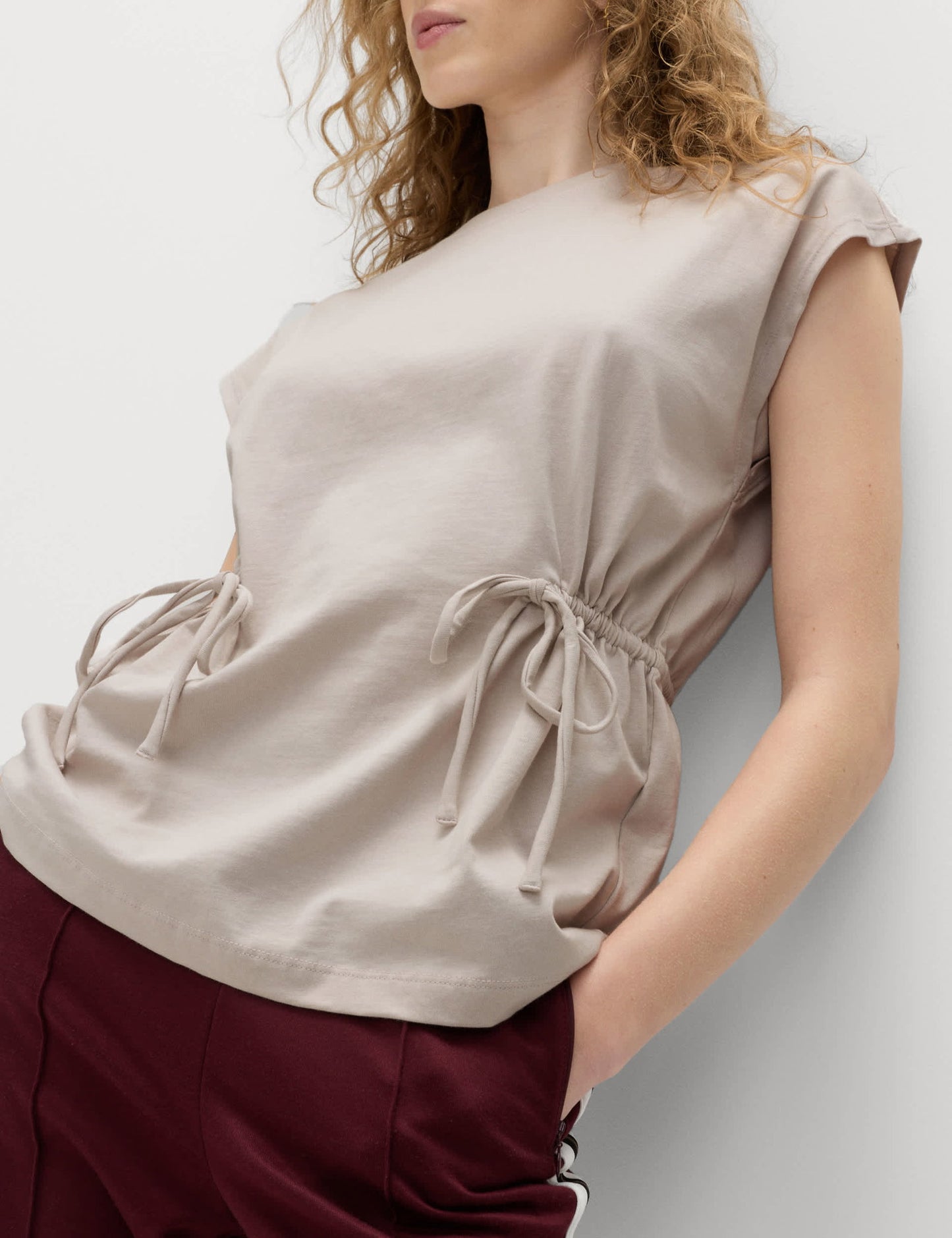 Pamuklu Bel Detaylı T-shirt