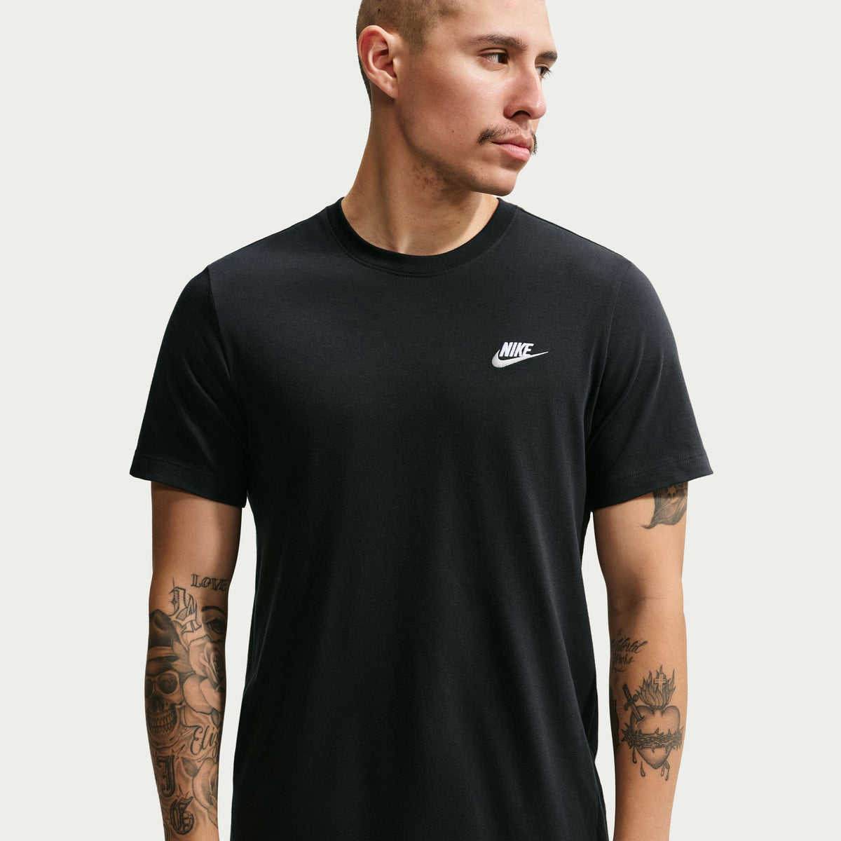 Nike Sportswear Club Erkek Siyah T-shirt
