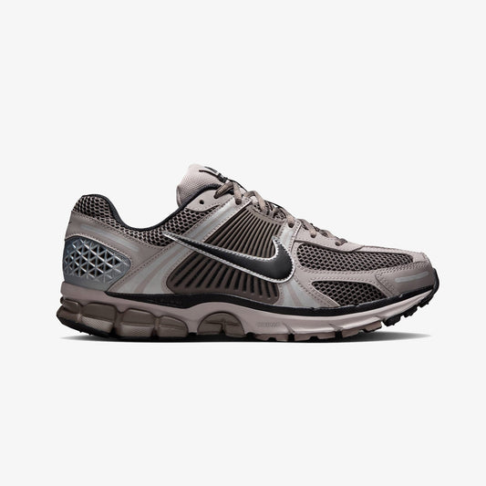 Nike Zoom Vomero 5 Erkek Gri Spor Ayakkabı