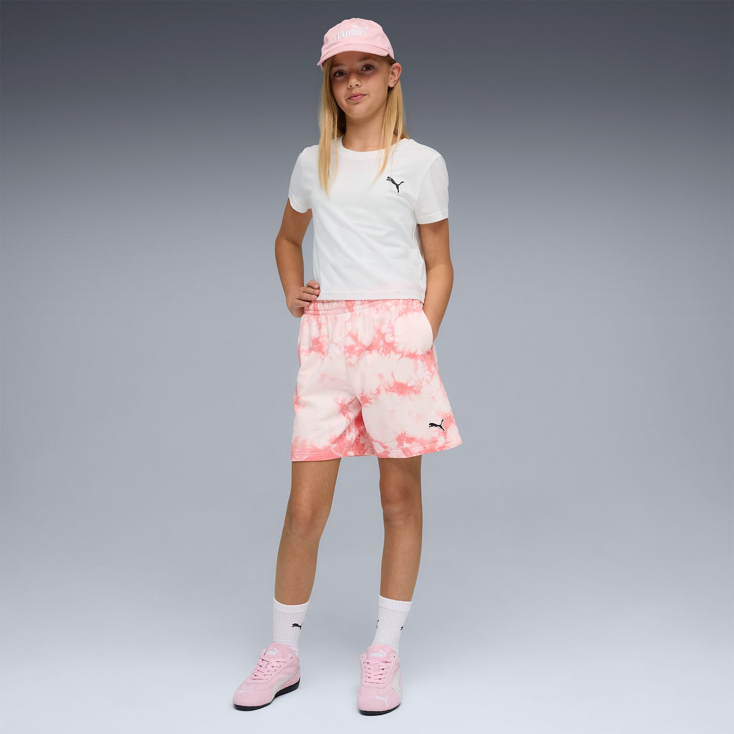 Puma Essentials Relaxed Tie-dye Çocuk Pembe Şort