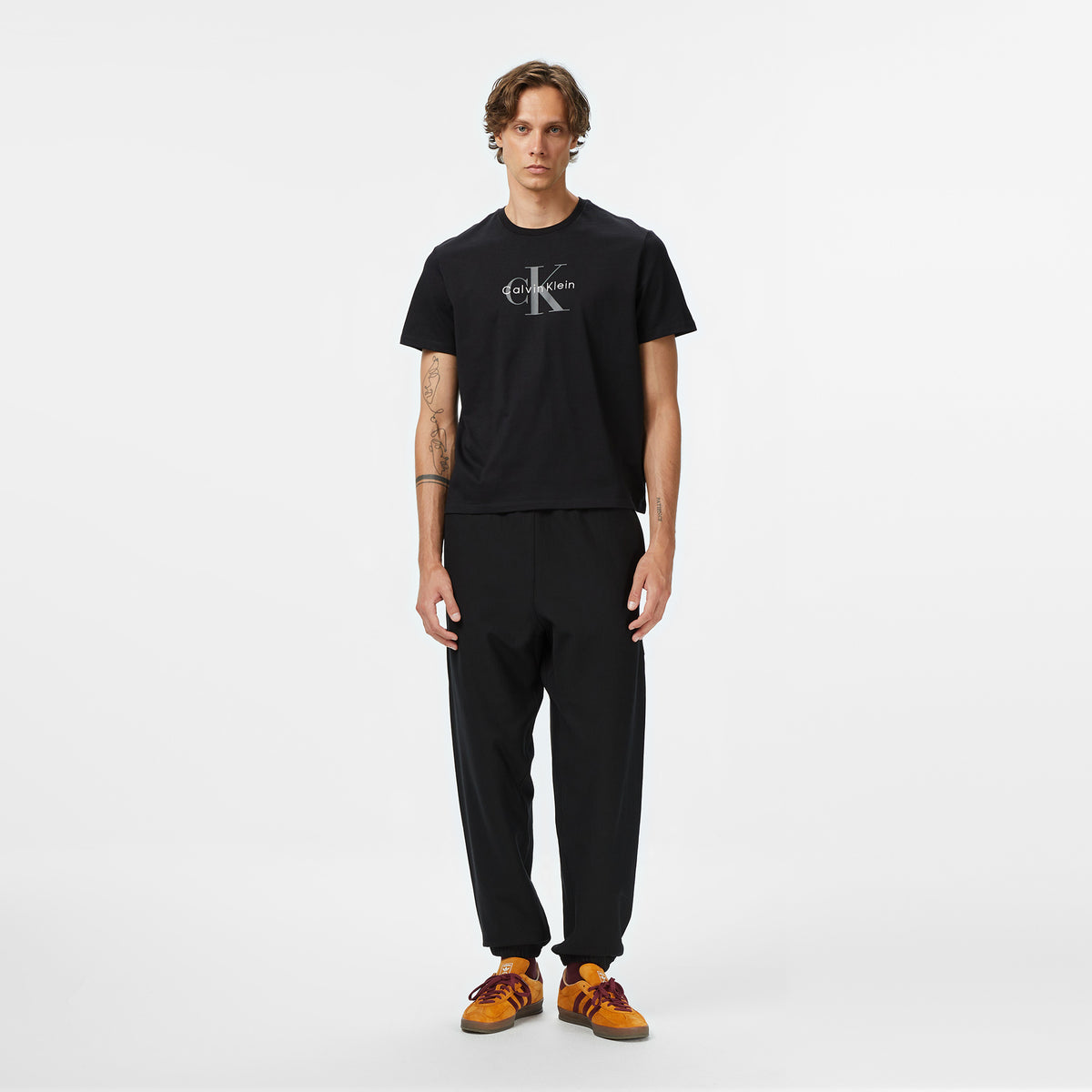 Calvin Klein Hero Monologo Erkek Siyah T-shirt