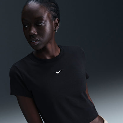 Nike Sportswear Chill Knit Cropped Kadın Siyah T-shirt
