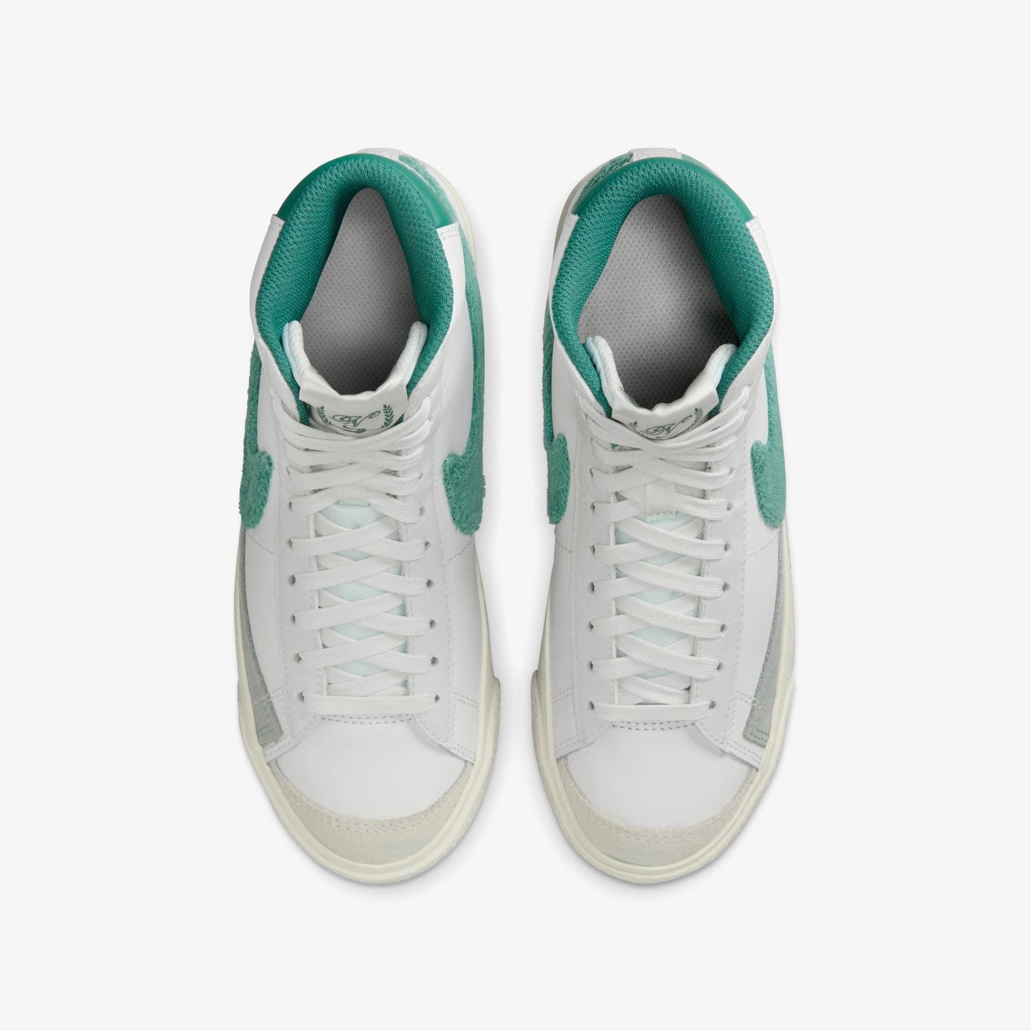 Nike Blazer Mid '77 Çocuk Beyaz Spor Ayakkabı