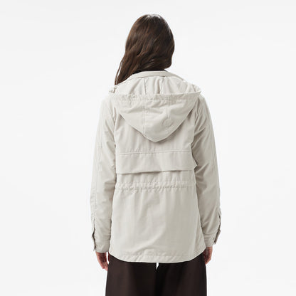Lacoste Kadın Kapüşonlu Beyaz Mont