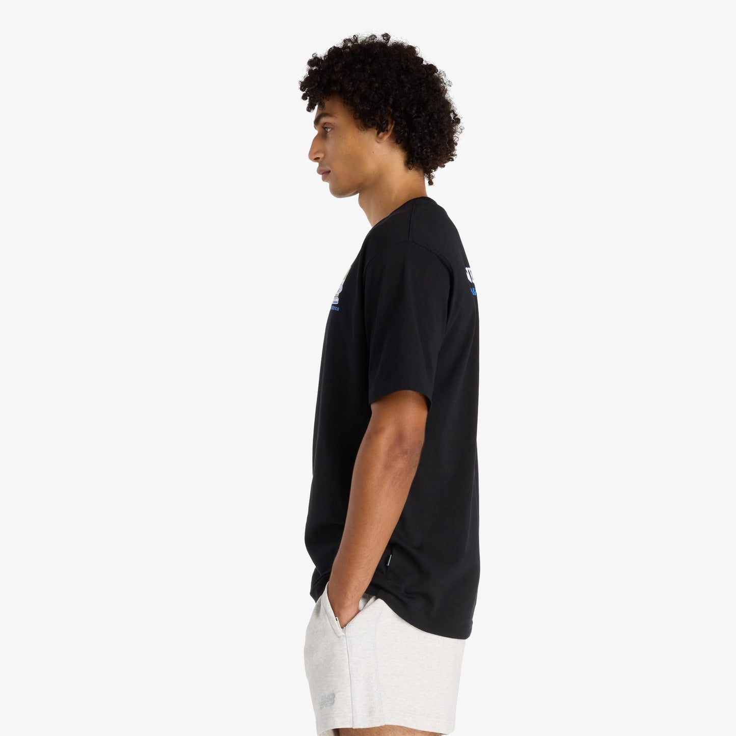 New Balance Fish And Chips Erkek Siyah T-shirt
