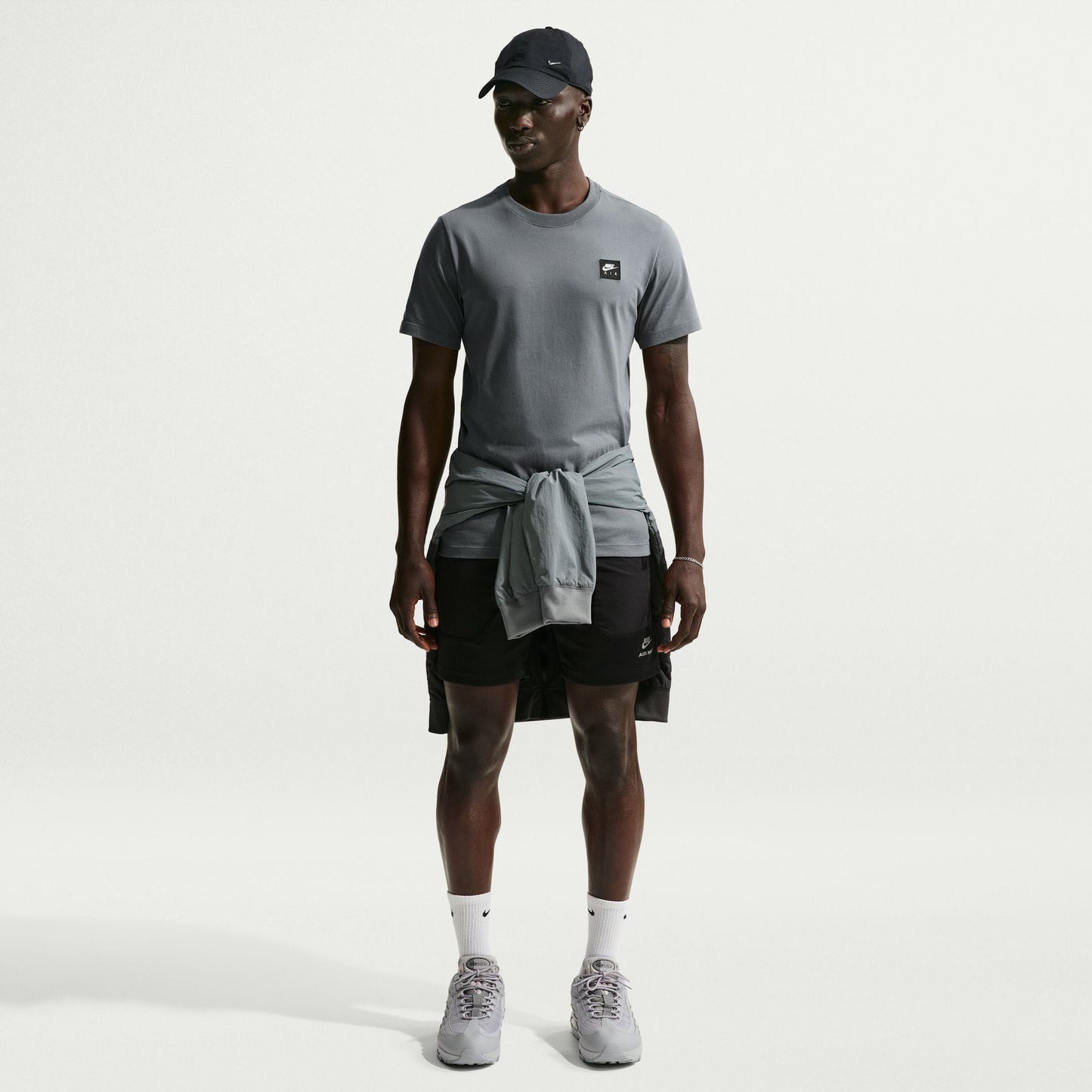 Nike Club Erkek Siyah T-shirt