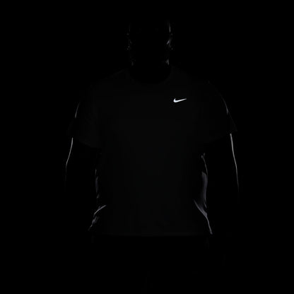Nike Miler Erkek Beyaz Koşu T-shirt