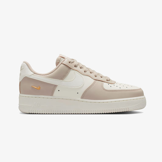 Nike Air Force 1 '07 Low Crsnt Kadın Krem Spor Ayakkabı