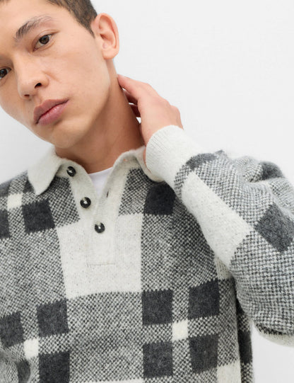 Polo Yaka Desenli Kazak