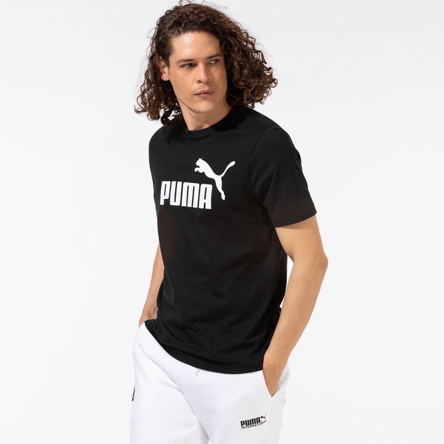 Puma Ess Logo Erkek Siyah T-shirt