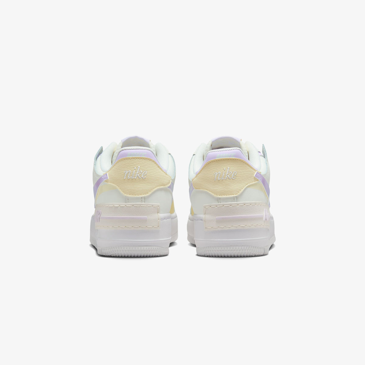Nike Air Force 1 Shadow Kadın Beyaz Spor Ayakkabı