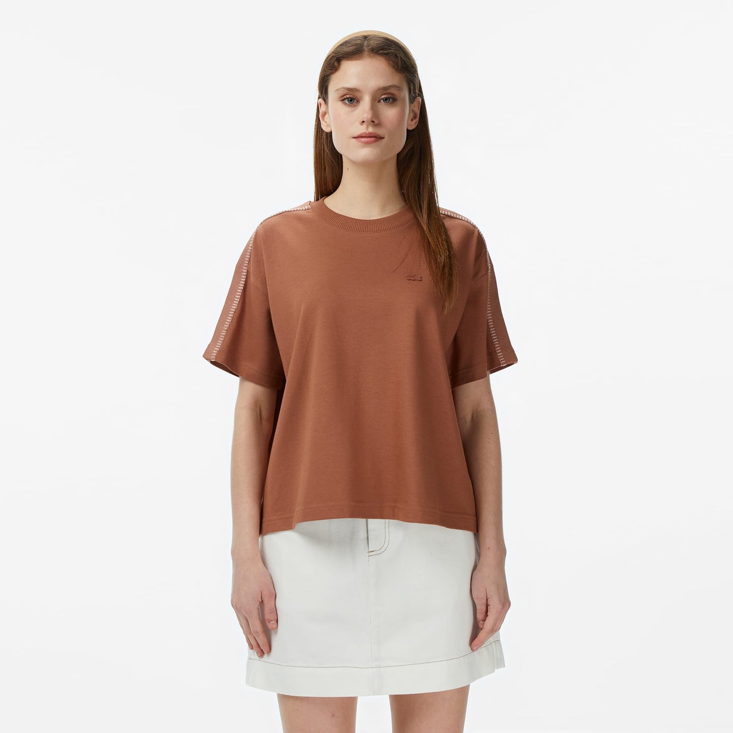 Lacoste Kadın Loose Fit Bisiklet Yaka Kahverengi T-shirt