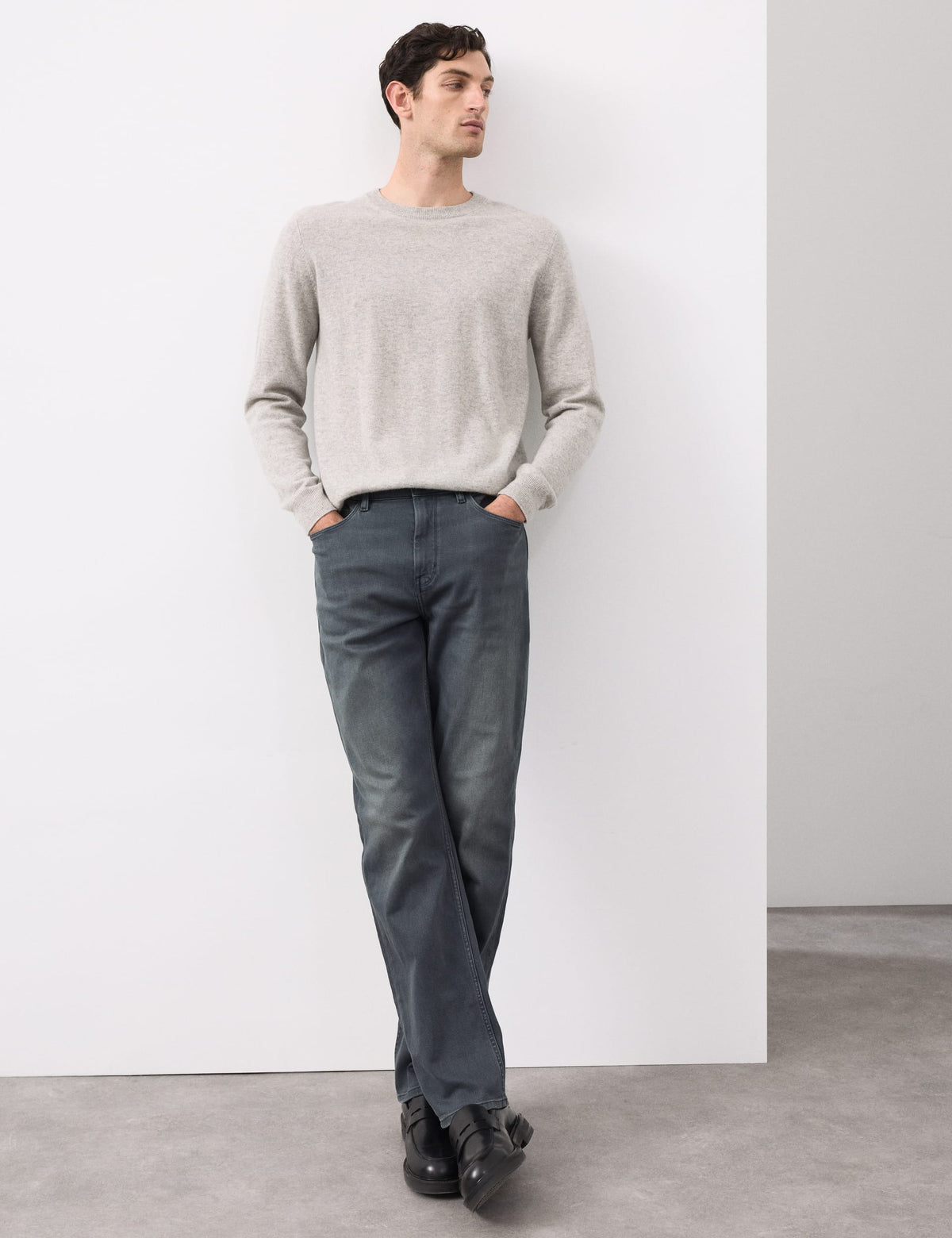 Düz Kesim Jeans