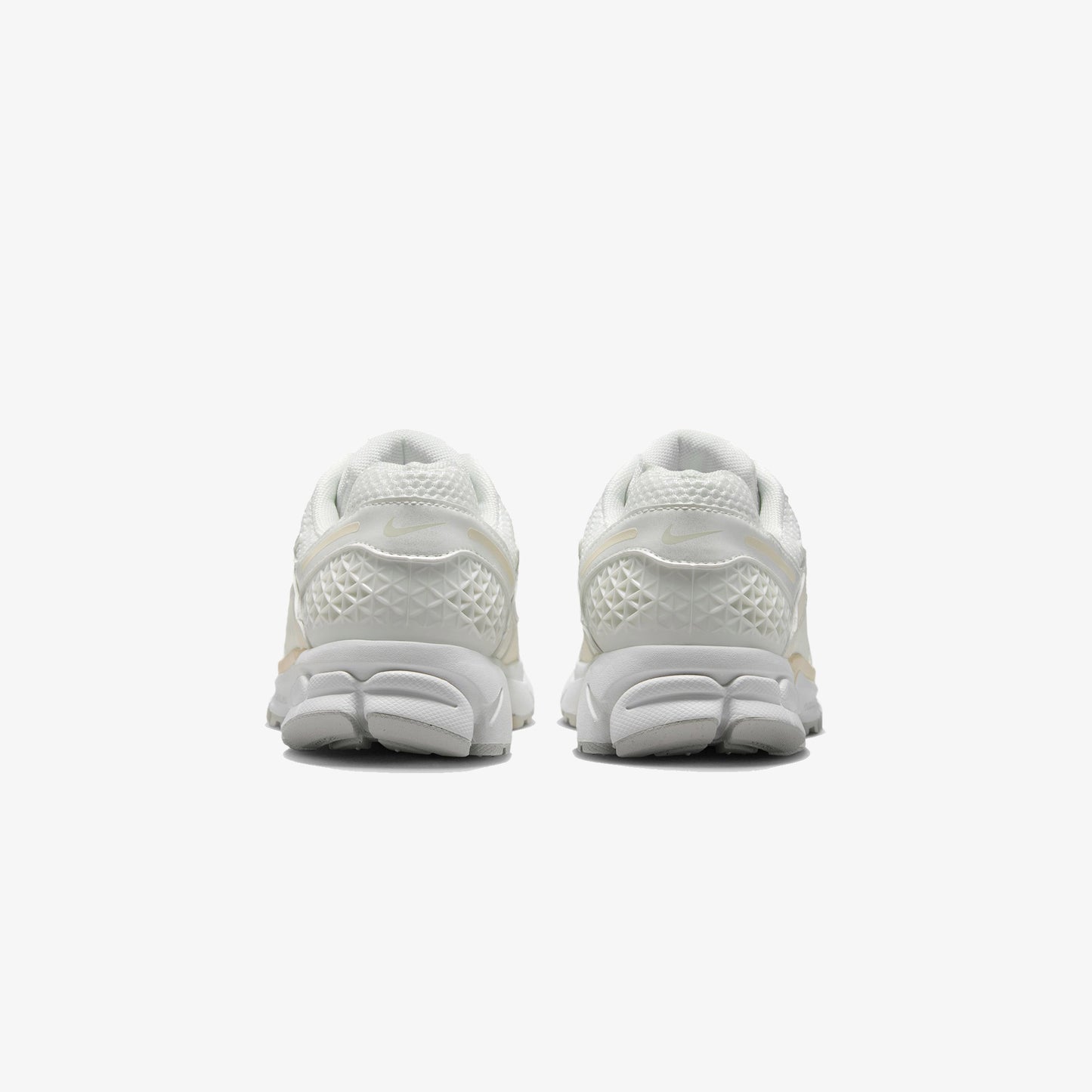 Nike Zoom Vomero 5 Kadın Beyaz Spor Ayakkabı