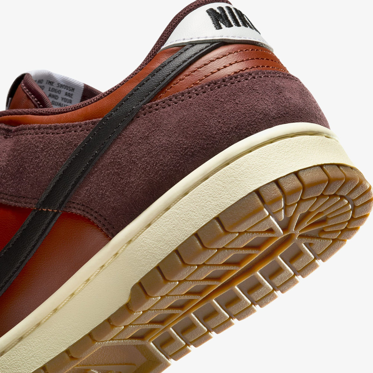 Nike Dunk Low Retro Se Erkek Kırmızı Spor Ayakkabı
