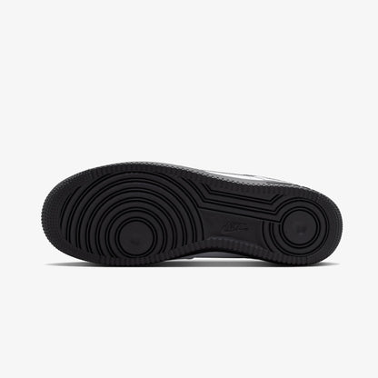 Nike Air Force 1 '07 Erkek Beyaz Spor Ayakkabı