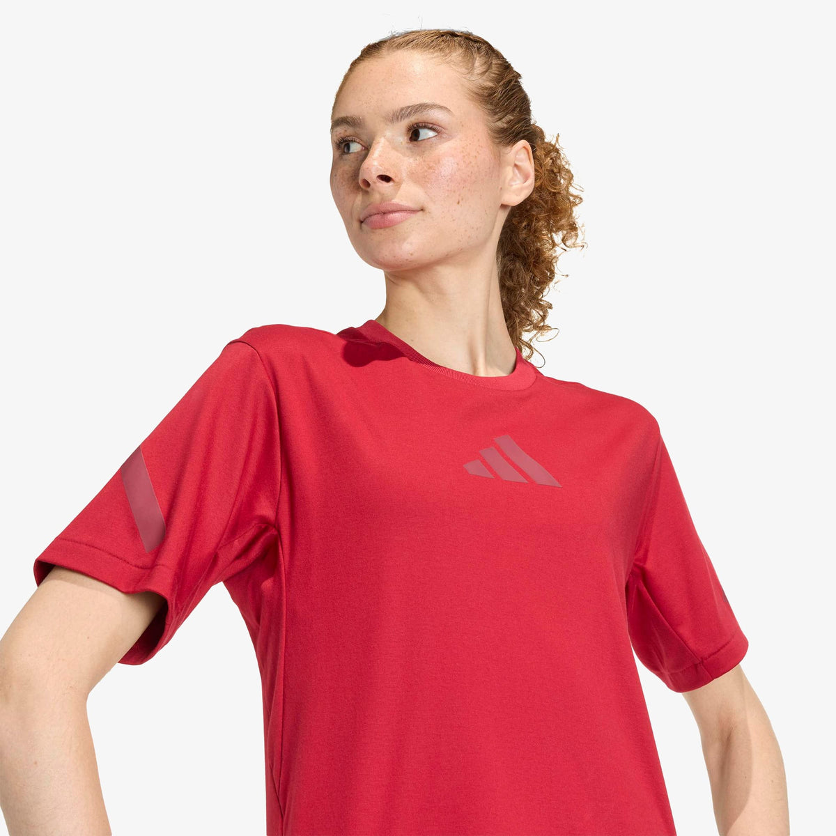 Adidas Z.n.e. Kadın Bordo T-shirt