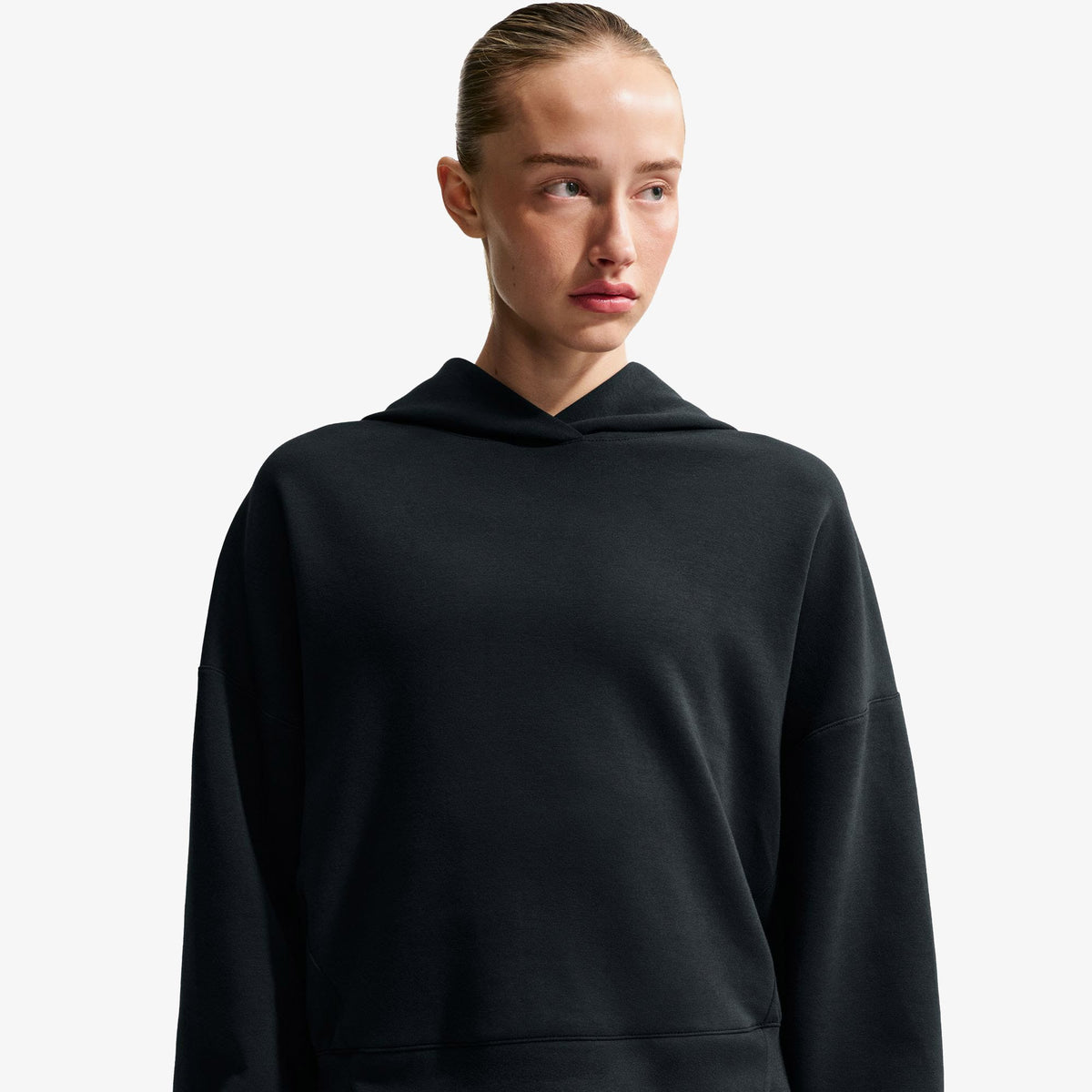 Nike Dfri-fit 24.7 Impossibly Soft Po Kadın Siyah Sweatshirt