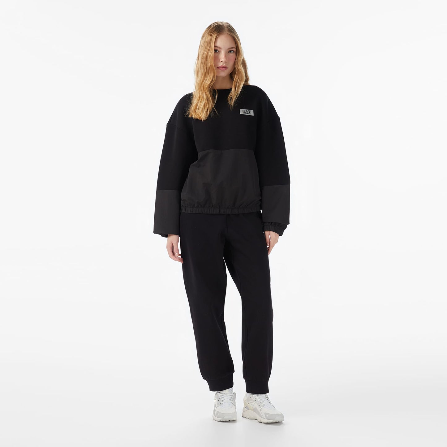 Emporio Armani Contemporary Sport Kadın Siyah Sweatshirt