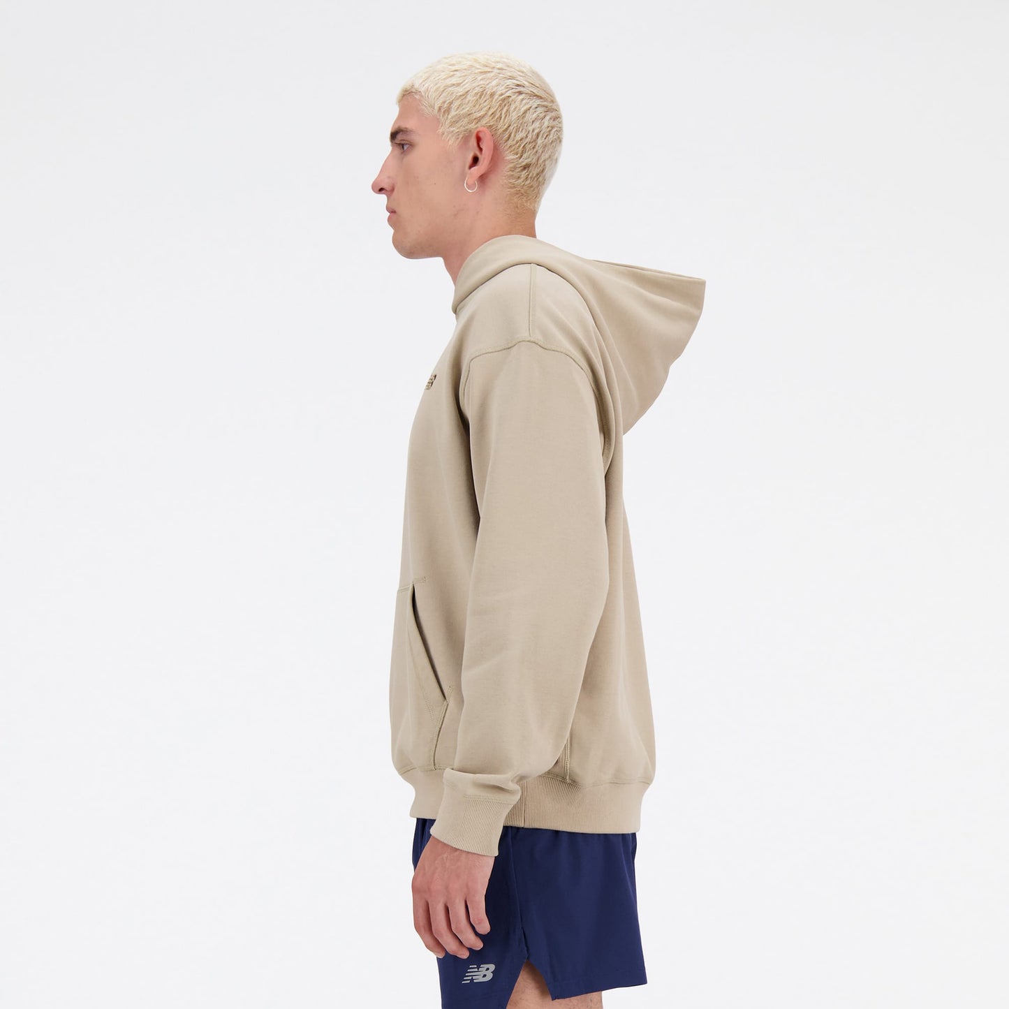 New Balance Athletics French Terry Erkek Bej Sweatshirt