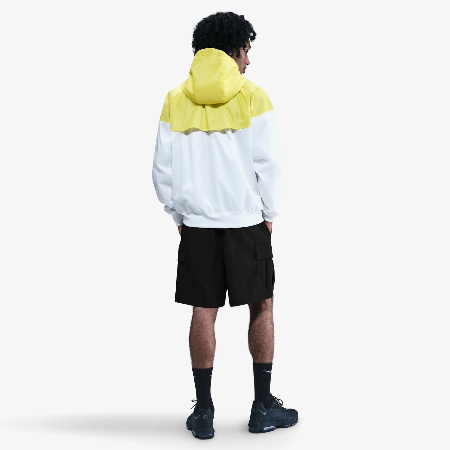 Nike Club Erkek Siyah Şort