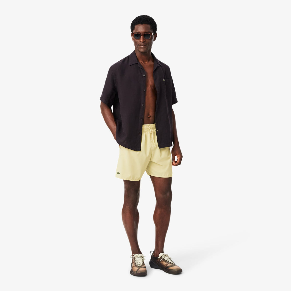 Lacoste Regular Fit Erkek Sarı Deniz Şortu