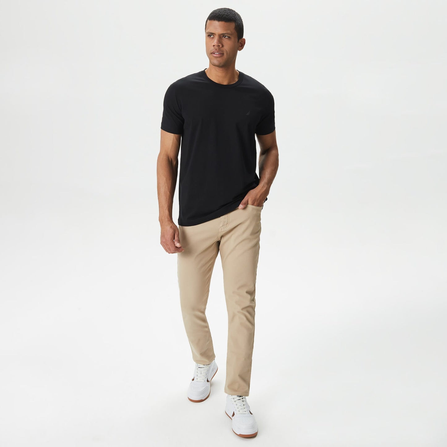 Nautica Erkek Siyah Standart Fit T-shirt