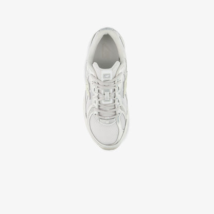 New Balance 740 Unisex Beyaz Spor Ayakkabı