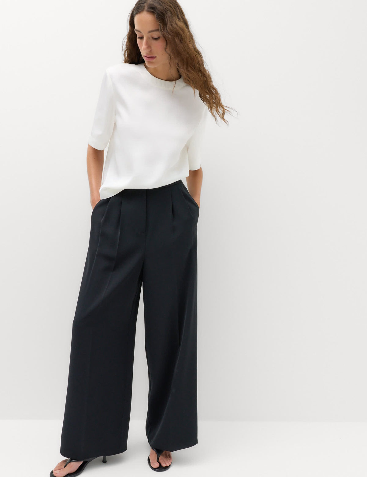 Saf Pamuk Pileli Wide Leg Pantolon