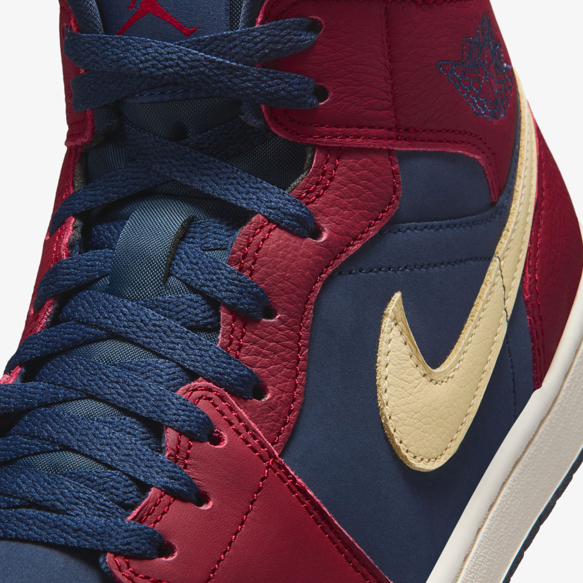 Jordan Air Jordan 1 Erkek Kırmızı Spor Ayakkabı