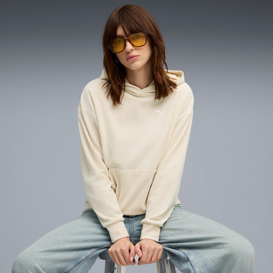 Puma Essentials Elevated Velour Kadın Krem Sweatshirt