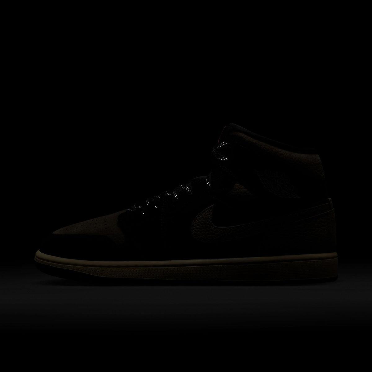 Jordan Air Jordan 1 Erkek Siyah Spor Ayakkabı
